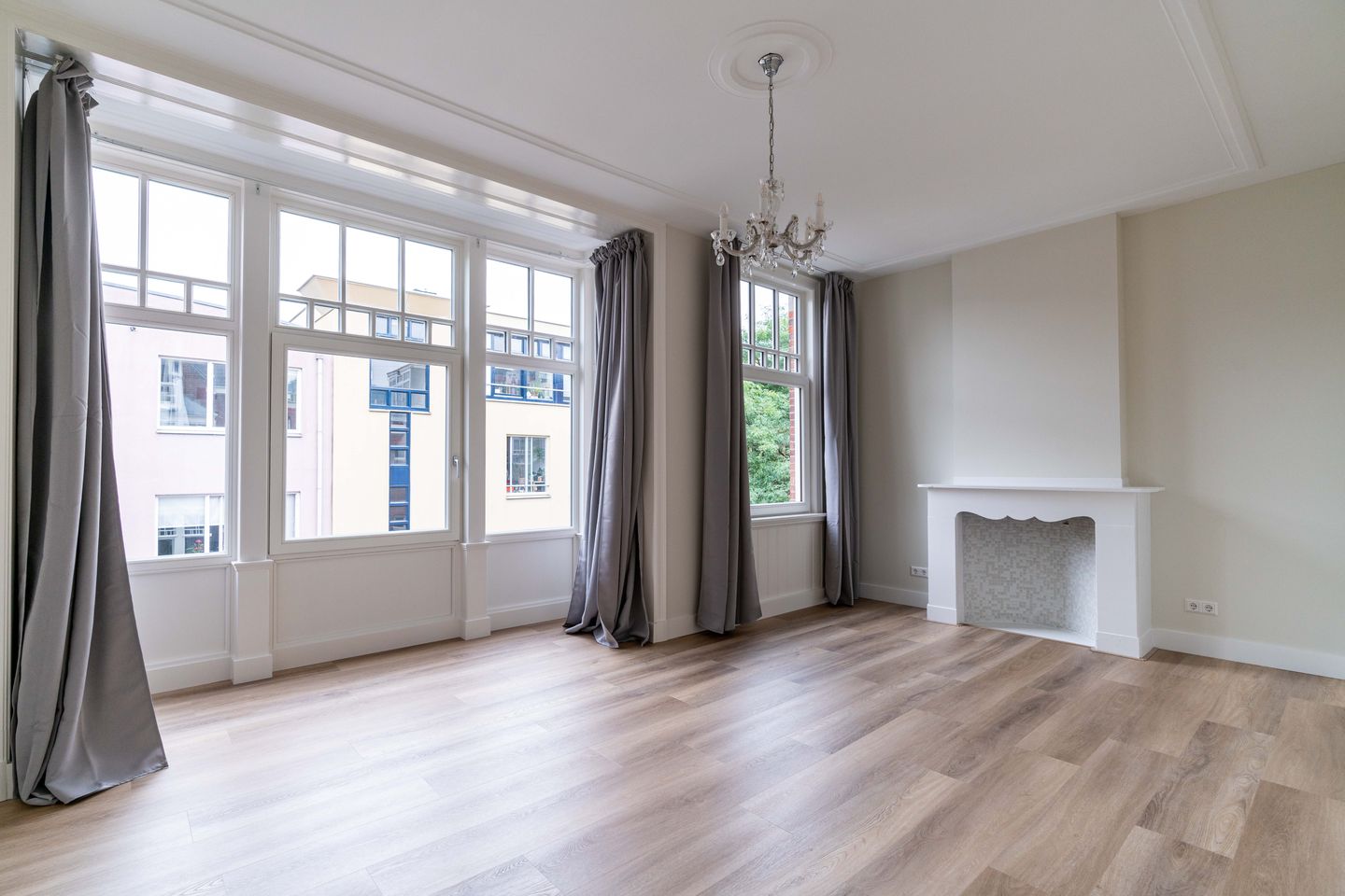 Foto 25 van Jacob van der Doesstraat 2-C