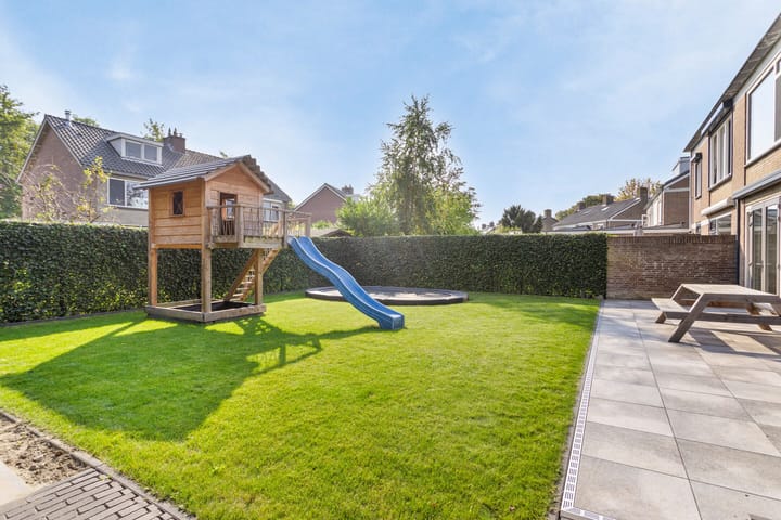 Foto 2 van Caustraat 58