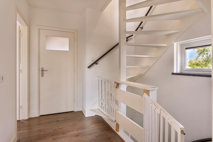 Foto 13 van Caustraat 58