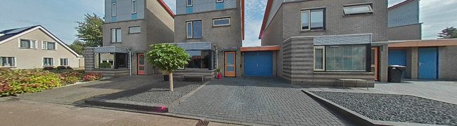 View 360° photo of Voortuin of D. Huijser van Reenenstraat 40