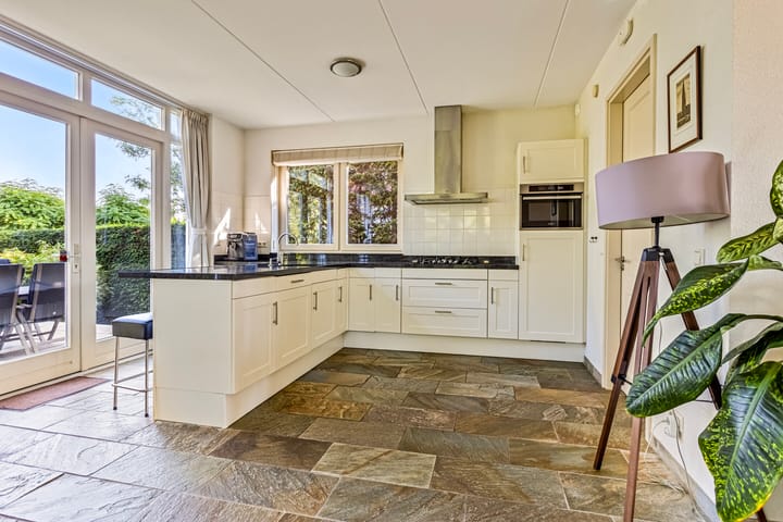 Foto 10 van Beukenlaan 3