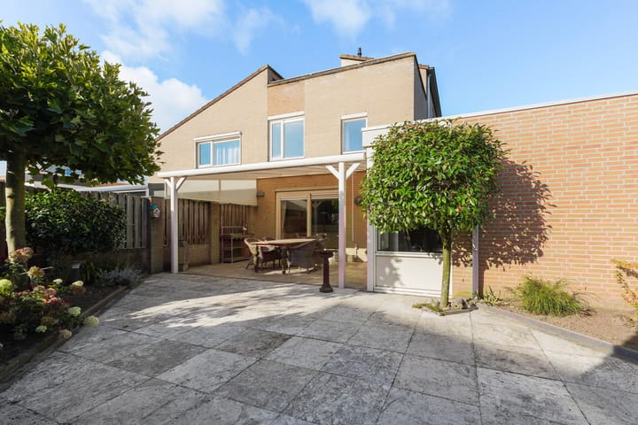 Foto 31 van Antoni Staringlaan 42