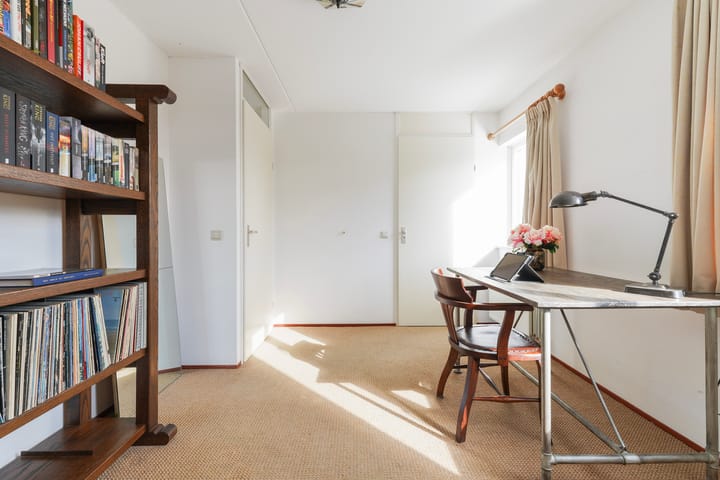 Foto 15 van Antoni Staringlaan 42