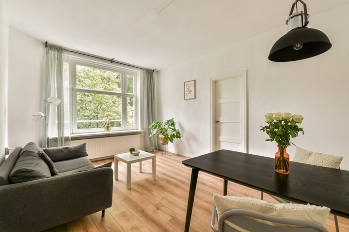 Bekijk foto 3 van Geuzenstraat 75-2