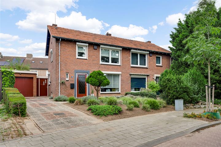 View photo 31 of Kampstraat 34