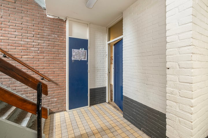 View photo 9 of Volkerakstraat 68