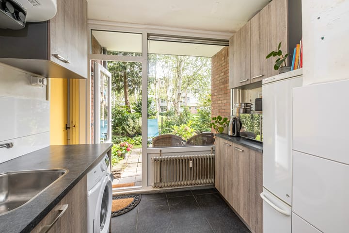 Foto 13 van Volkerakstraat 68