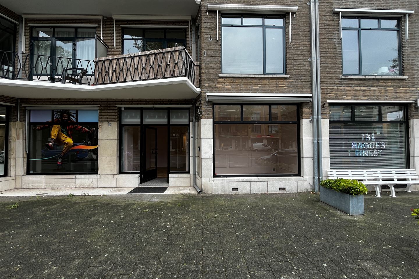 View photo 3 of Valeriusstraat 85