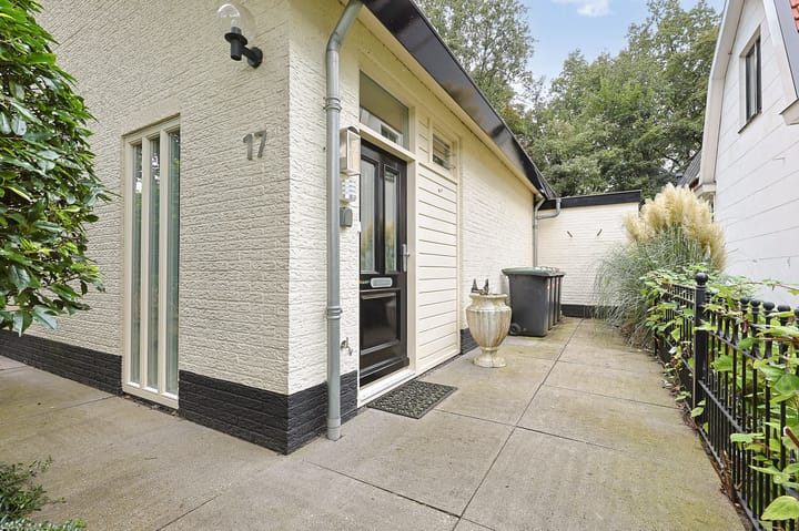 Photo 35 of Slimpad 17