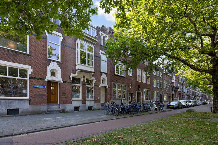 View photo 1 of Mathenesserlaan 284