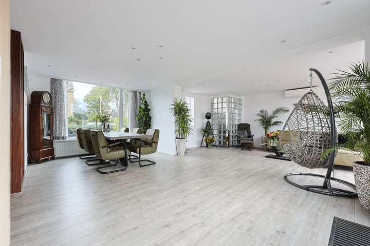 Photo 20 of Herderstraat 1