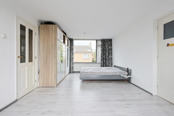 Photo 29 of Herderstraat 1