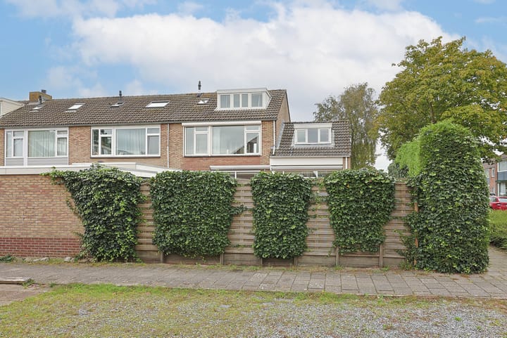 Photo 51 of Herderstraat 1