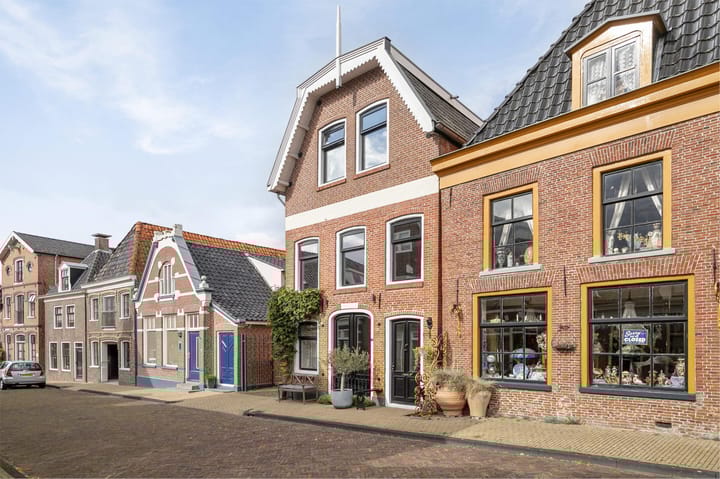 Stenendam 4