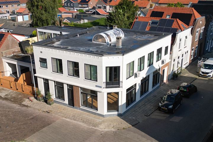 Bekijk foto 4 van Nieuwstraat 1