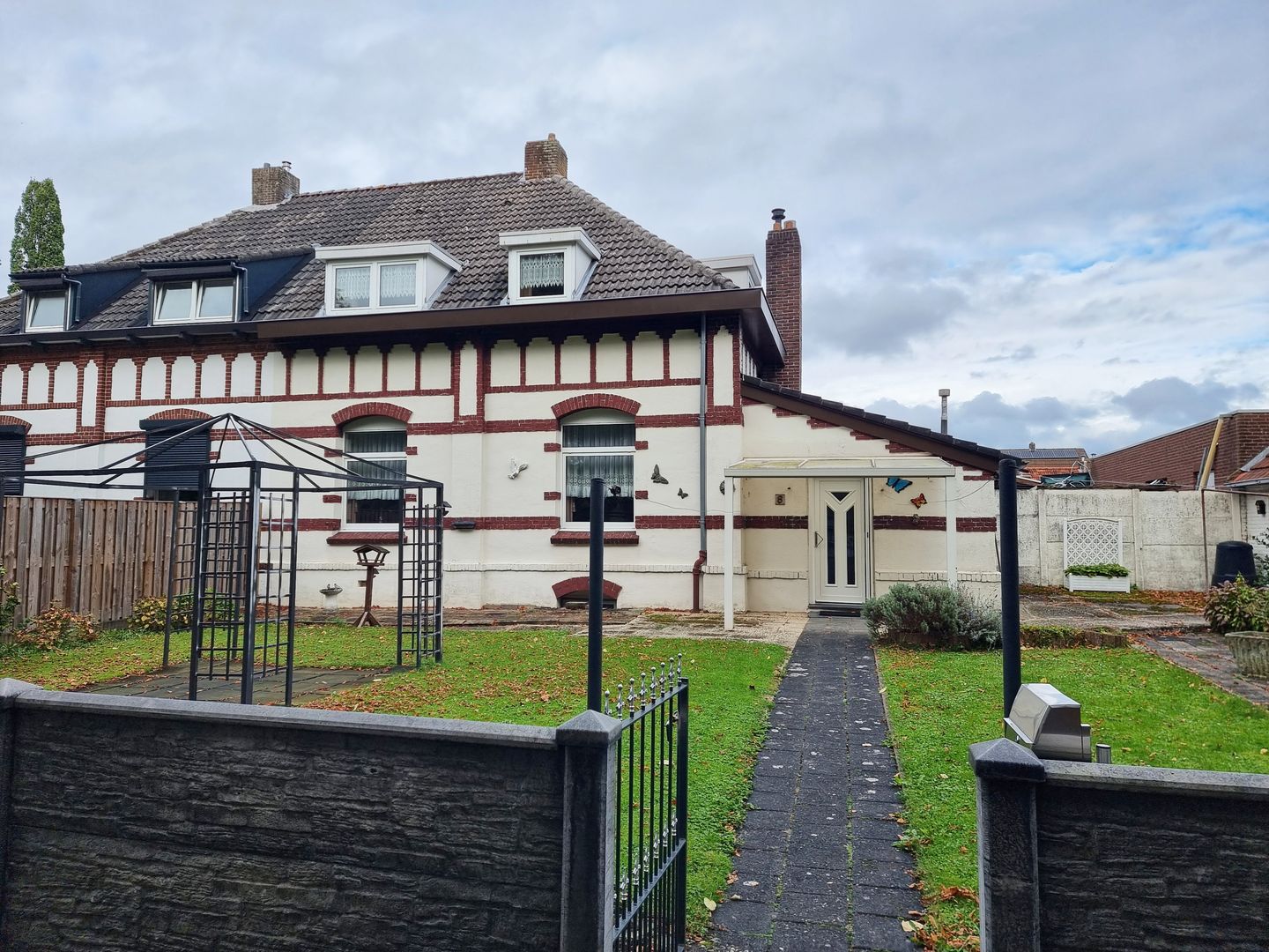 Foto 1 van Beersdalplein 8