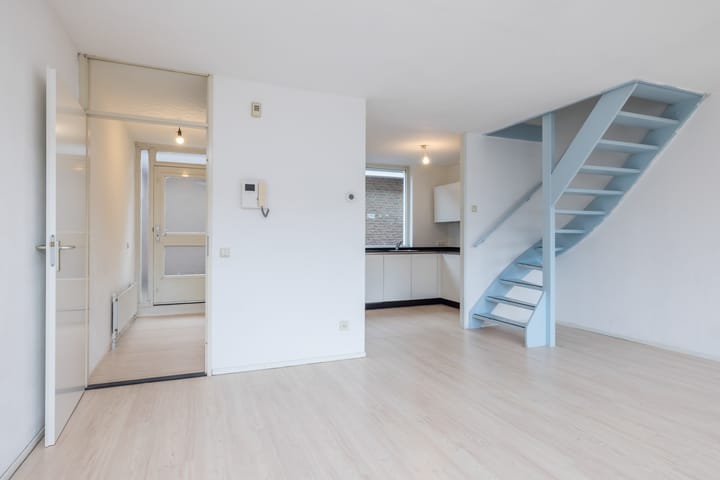 Foto 10 van Sint Teunisstraat 27-D