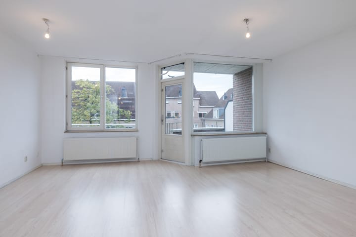 Foto 11 van Sint Teunisstraat 27-D