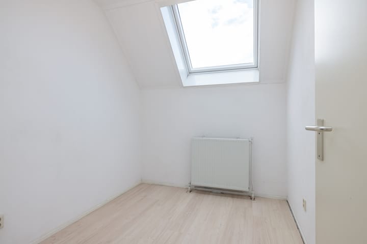 Foto 20 van Sint Teunisstraat 27-D