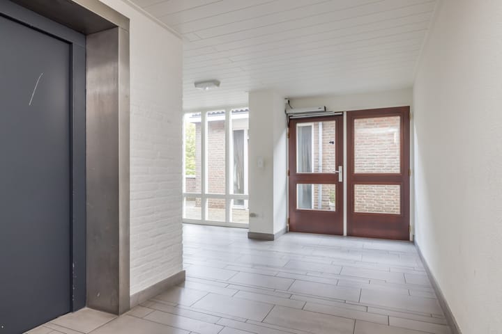 Foto 30 van Sint Teunisstraat 27-D