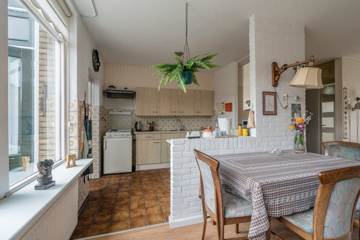 Photo 6 of Triton 19