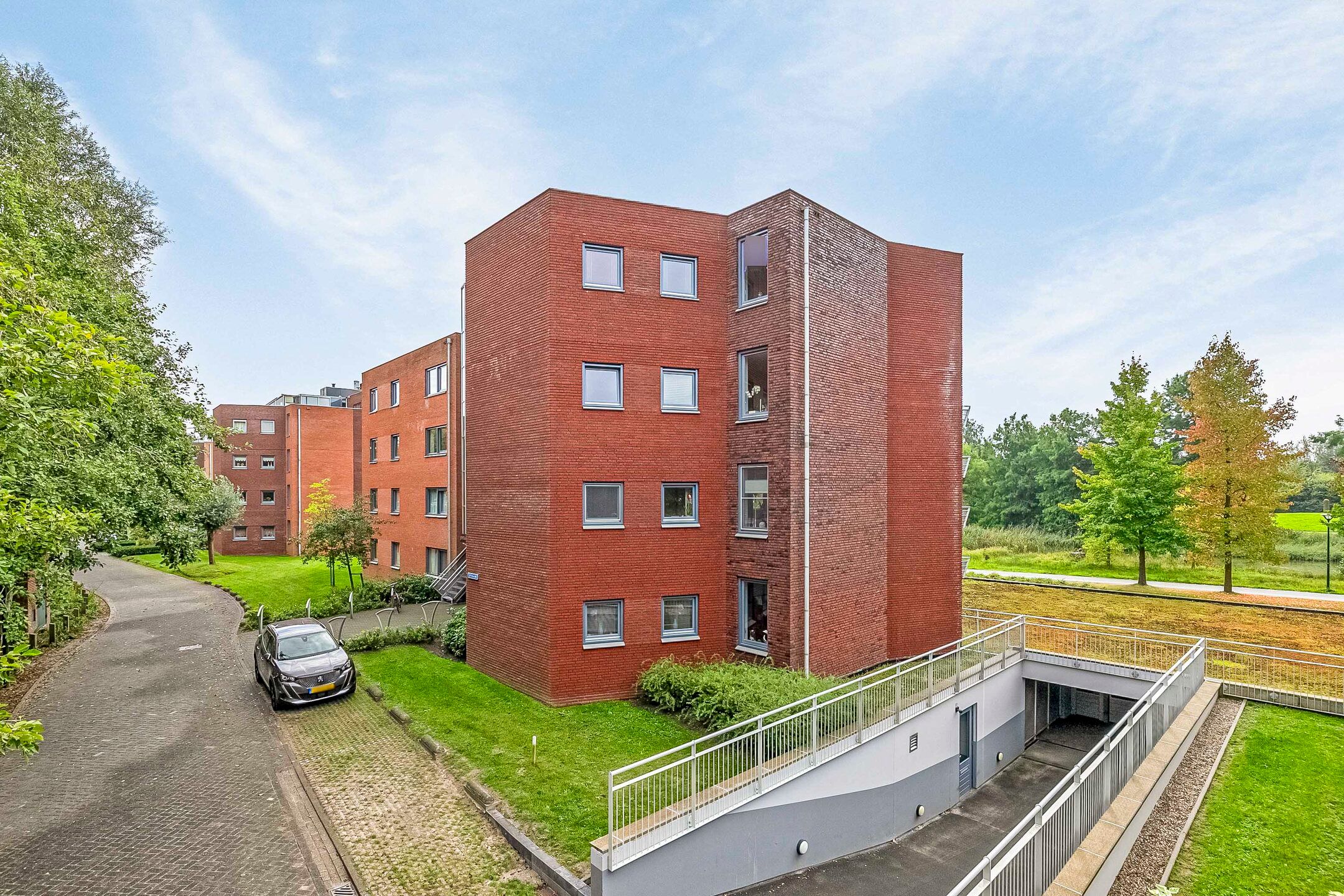 Foto 24 van Mevrouw De Rooweg 167