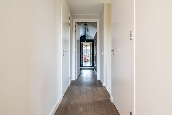 Photo 44 of Watertje 3