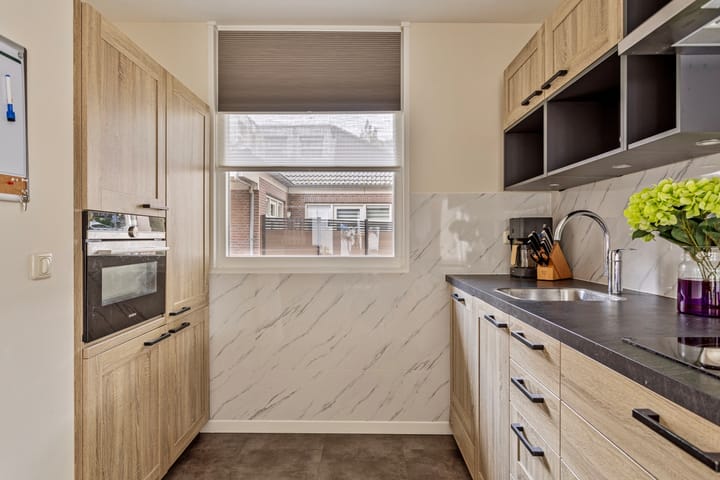 Foto 12 van Eikakkerhoeven 78