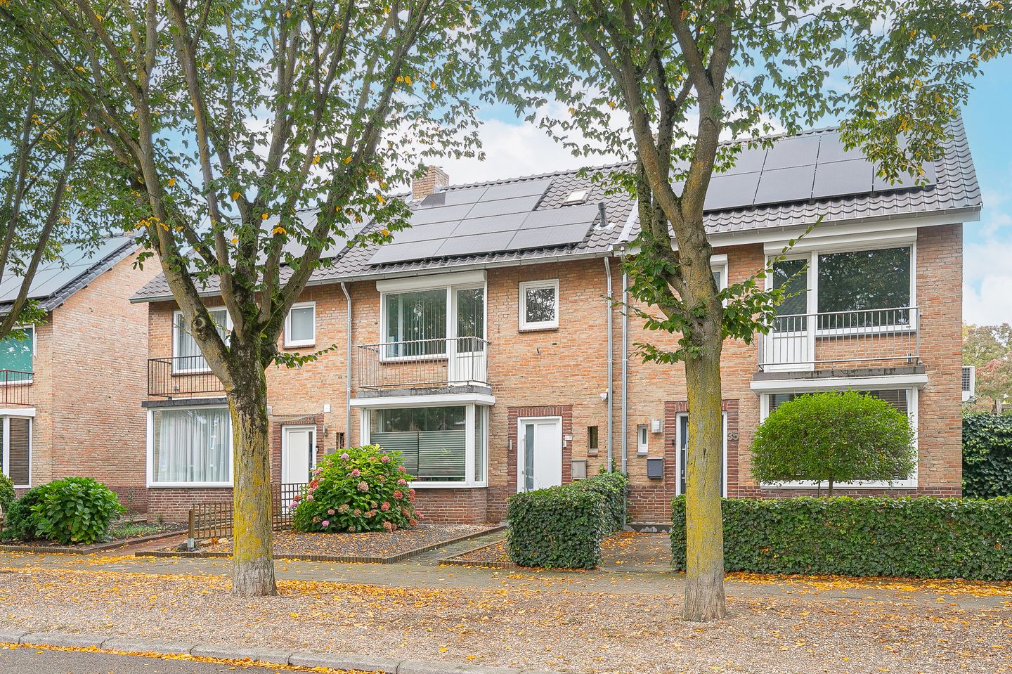 Foto 1 van Niels Bohrstraat 33