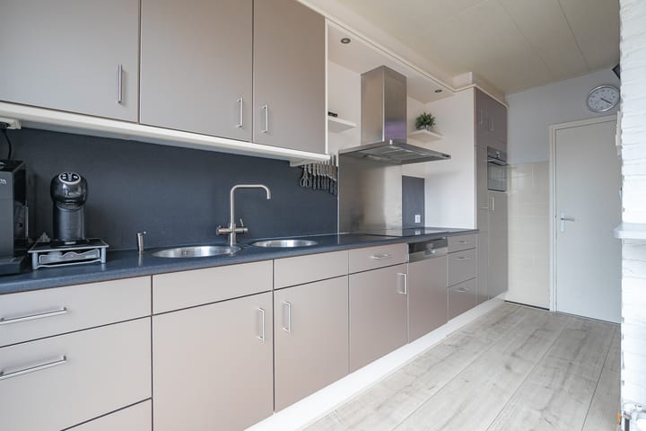 Foto 4 van Niels Bohrstraat 33