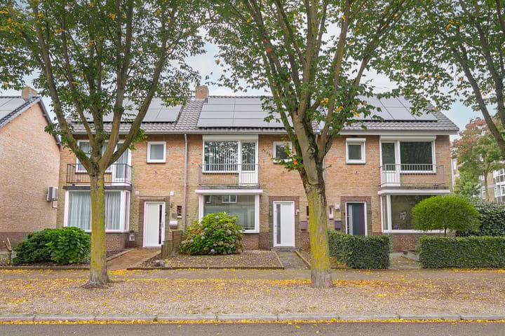 Foto 23 van Niels Bohrstraat 33