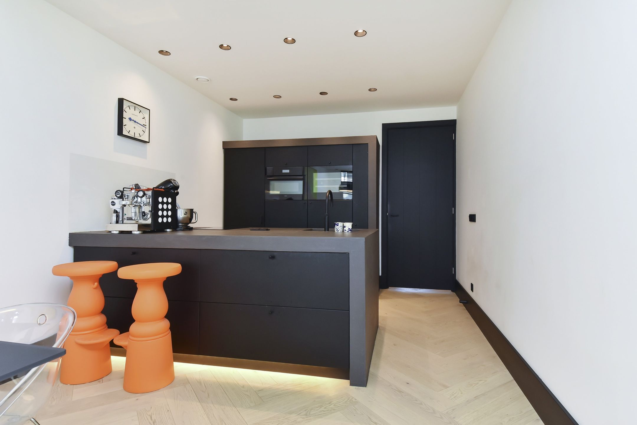 Photo 12 of Badhuisstraat 55-A