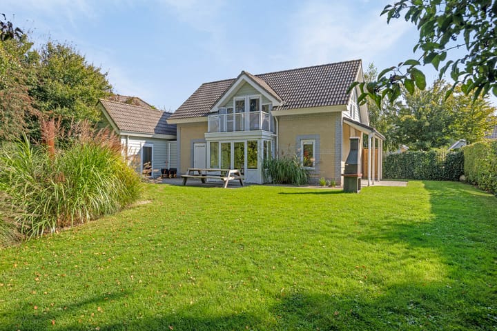 Photo 33 of Strandlaan 19