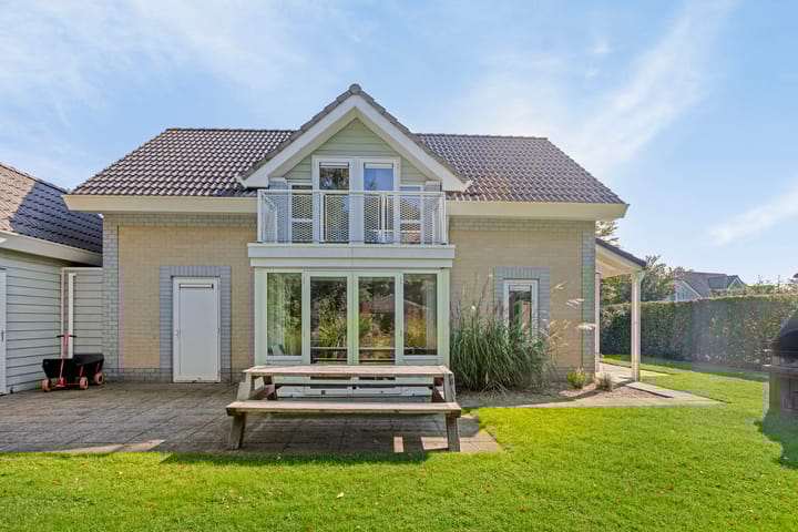 Photo 36 of Strandlaan 19