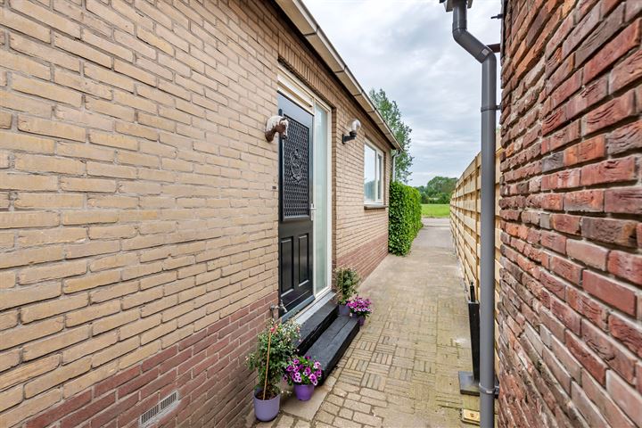 Bekijk foto 30 van Huigenstraat 19-A