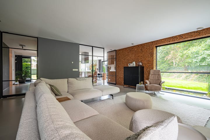 Photo 19 of Aletta Jacobshage 26