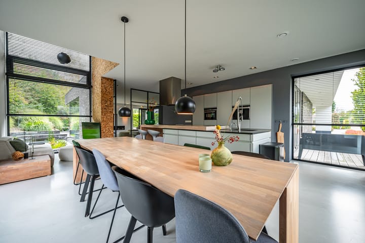 Photo 24 of Aletta Jacobshage 26