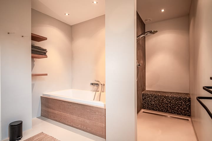 Photo 39 of Aletta Jacobshage 26