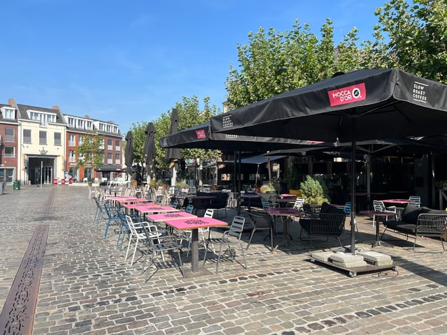 Markt 28