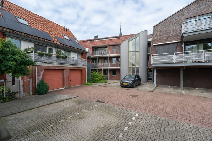 Bekijk foto 32 van De Landbouw 8