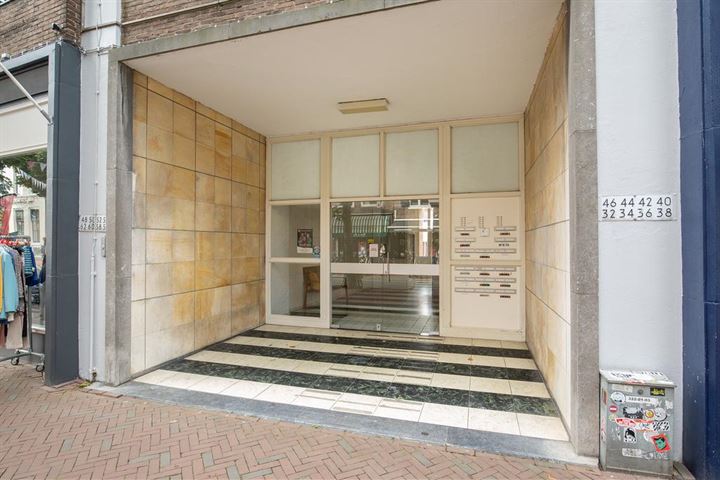 Bekijk foto 3 van Segeersstraat 42