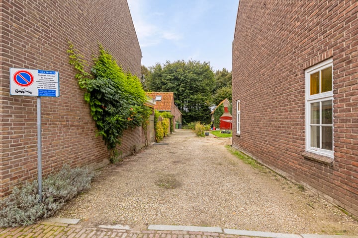 View photo 33 of Oudheusdensestraat 25