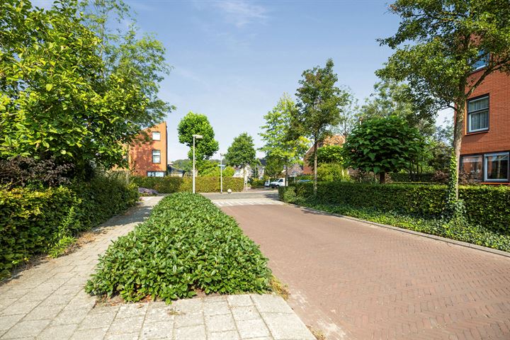 Bekijk foto 40 van Schimmelpennincksingel 1