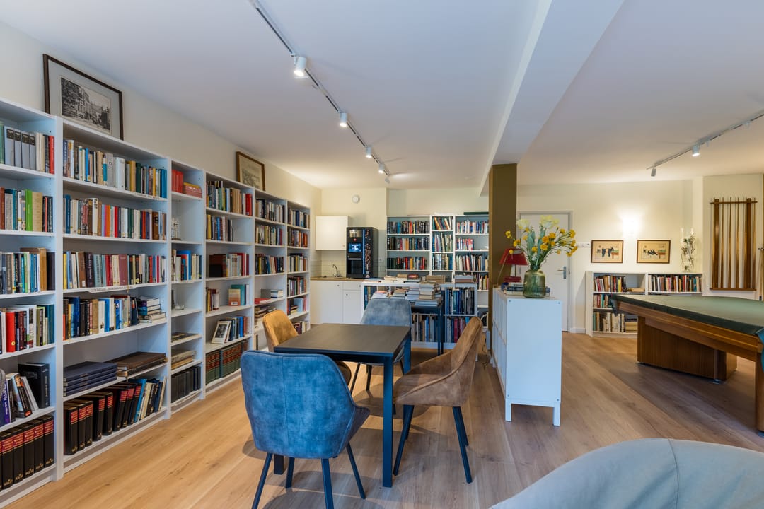 Foto 17 van Leidsestraatweg 15-221