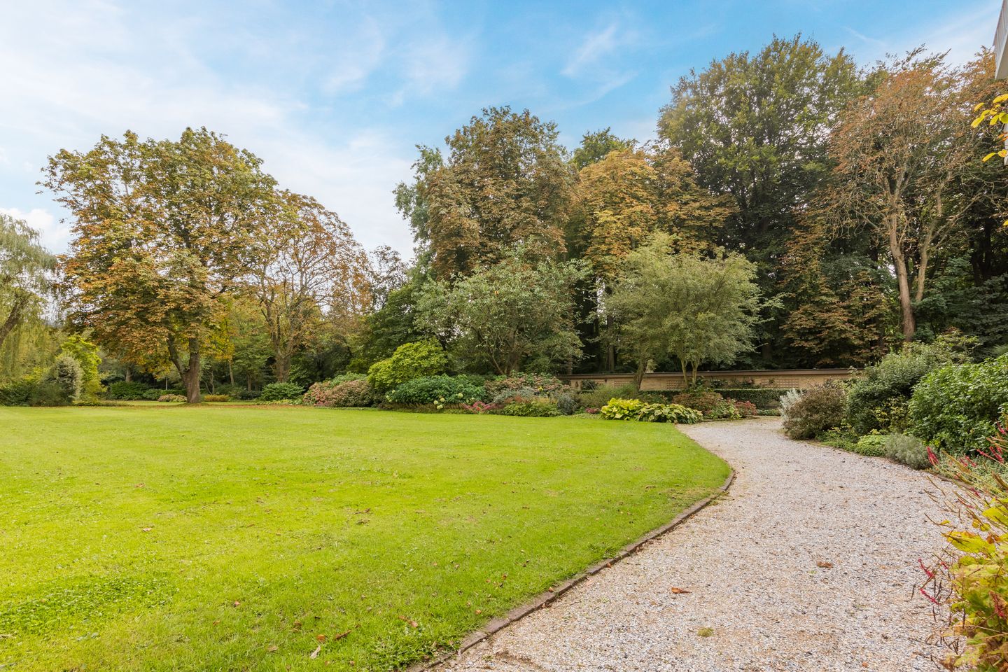 Foto 19 van Leidsestraatweg 15-221