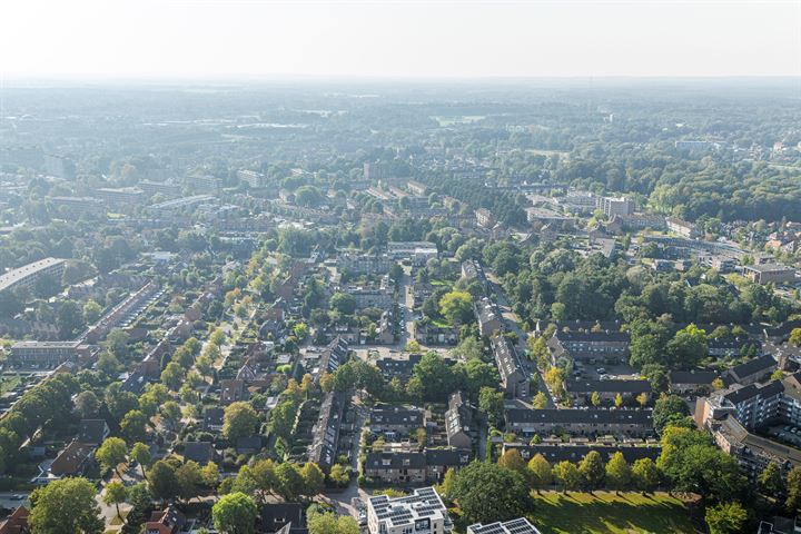 Bekijk foto 22 van Jacob Obrechtstraat 51