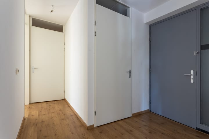 Photo 10 of Wijnstraat 10-B