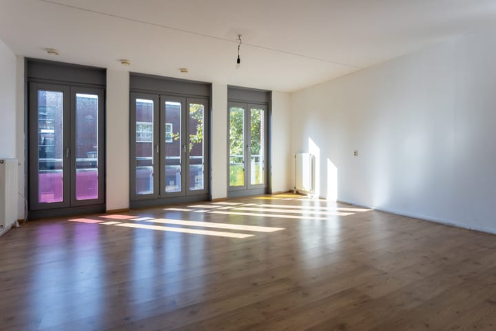 Photo 2 of Wijnstraat 10-B