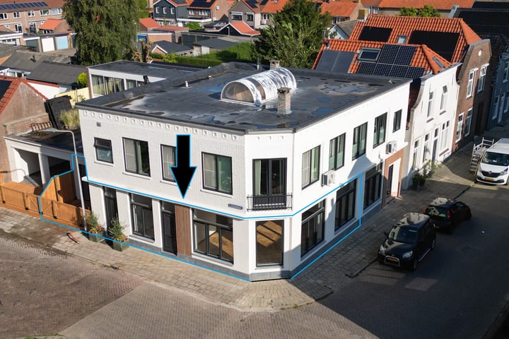 View photo 4 of Schoolstraat 2-A