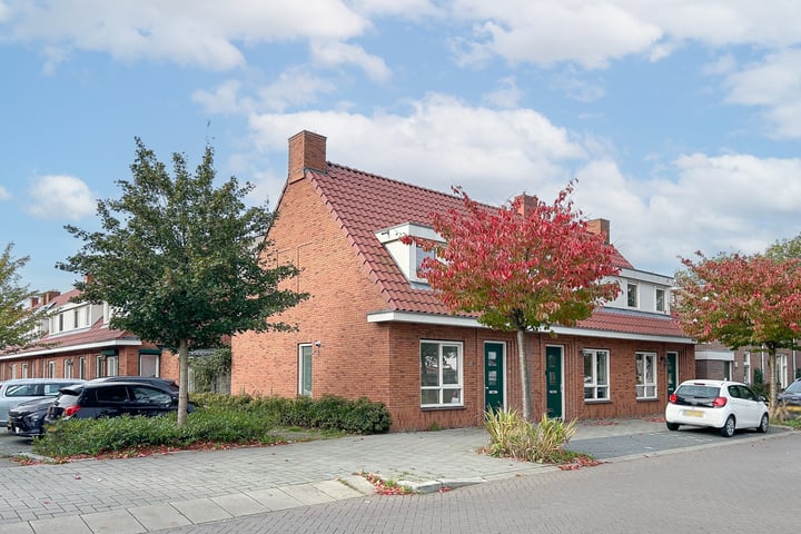 View photo 1 of Havenstraat 33